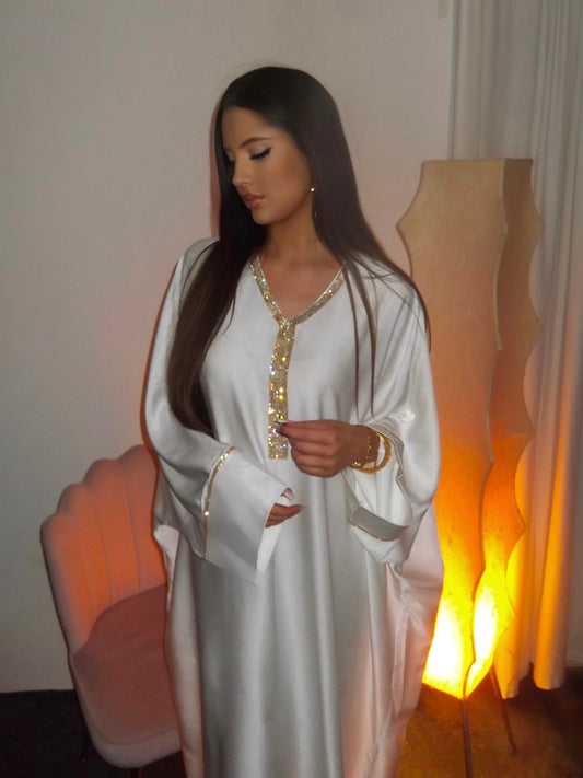 Yasmine Kaftan in White
