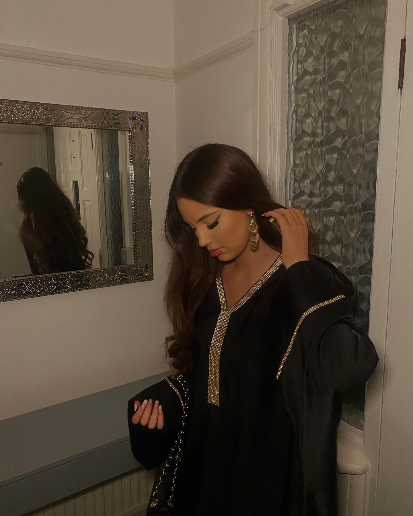 Yasmine Kaftan in Black